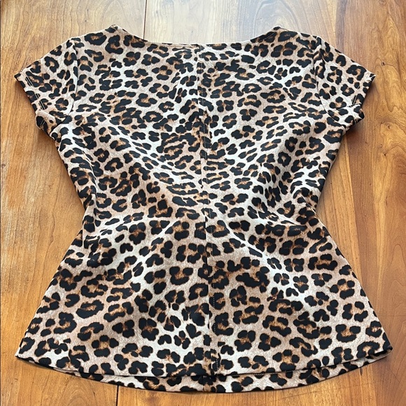 Ann Taylor Leopard Print Top - Picture 4 of 4